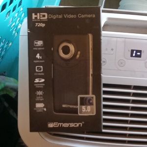 HD Digital Video Camera 720p new in box
